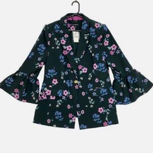 Lane Bryant 28 women Floral dark Green Jacket blazer the Bryant bell sleeves EUC